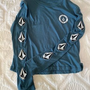 Tilly’s Blue Long sleeve Crop Top